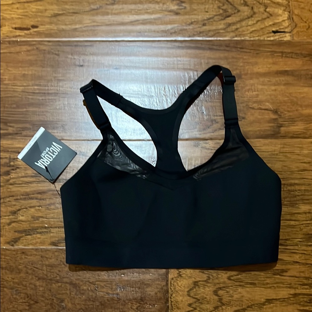 NWT Victoria’s Sport Black Sports Bra size Small